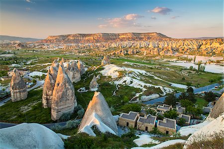 simsearch:700-05609571,k - Sunset view over the Red Valley, Goreme, Cappadocia, Turkey Photographie de stock - Rights-Managed, Code: 862-08273915