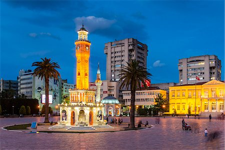 Konak Square with the clock tower and Shore Mosque at dusk, Konak Square, Izmir, Turkey Stock Photo - Rights-Managed, Code: 862-08273944