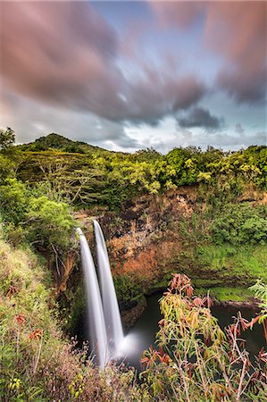 Wailua waterfalls at sunset seen from the lookout, Hawaii, USA Foto de stock - Con derechos protegidos, Código: 862-08698852