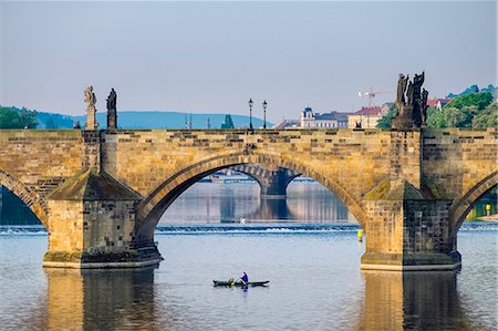 simsearch:862-08699008,k - Czech Republic, Prague, Mala Strana. View of Charles Bridge over the Vltava River. Stock Photo - Rights-Managed, Code: 862-08698988