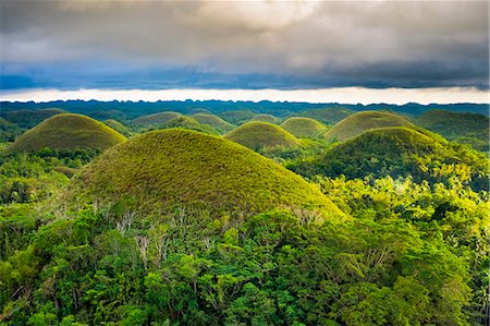Chocolate Hills in late afternoon, Carmen, Bohol, Central Visayas, Philippines Foto de stock - Con derechos protegidos, Código: 862-08699699