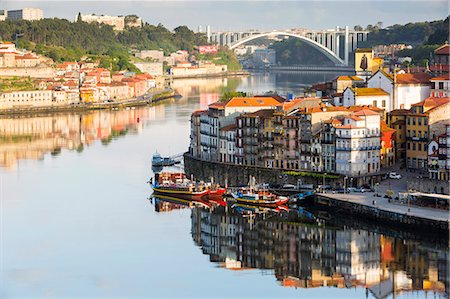 simsearch:862-08699749,k - Portugal, Douro Litoral, Porto. An early morning view of the UNESCO World Heritage listed Ribeira district. Stock Photo - Rights-Managed, Code: 862-08699768