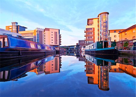 simsearch:862-08700032,k - UK, Scotland, Lothian, Edinburgh, Edinburgh Quay and the Lochrin Basin, Boats on The Union Canal. Photographie de stock - Rights-Managed, Code: 862-08699801