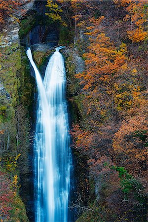 französische alpen - Europe, France, Haute Savoie, Rhone Alps, autumn scenery, Cascade de Coeur waterfall Stockbilder - Lizenzpflichtiges, Bildnummer: 862-08704816