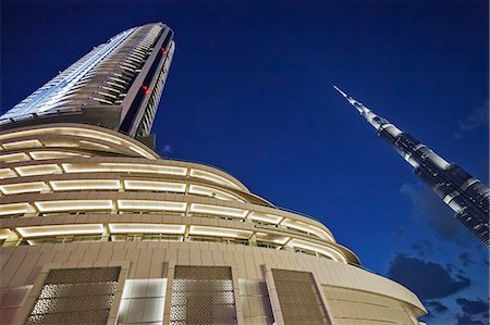simsearch:862-07910882,k - The Address Downtown Hotel and the Burj Khalifa at Twilight, Downtown Dubai, Dubai, United Arab Emirates. Stock Photo - Rights-Managed, Code: 862-08705061