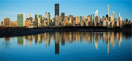 USA, East Coast, New York, Midtown Skyline & East River Photographie de stock - Rights-Managed, Code: 862-08700121