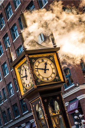 simsearch:862-08718517,k - Gastown steam clock, Vancouver, British Columbia, Canada Stock Photo - Rights-Managed, Code: 862-08718510