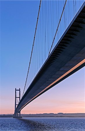 flussmündung - Europe, United Kingdom, England, East Yorkshire, Hull, Humber Bridge Stockbilder - Lizenzpflichtiges, Bildnummer: 862-08718587