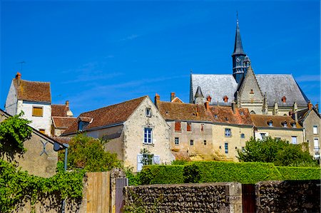 View of Montresor, Indre-et-Loire, France, Europe Photographie de stock - Rights-Managed, Code: 862-08718854