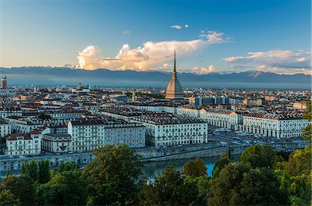 piedmont - City skyline, Turin, Piedmont, Italy Foto de stock - Con derechos protegidos, Código: 862-08719017