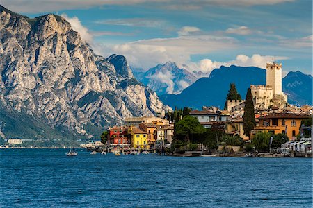 scaliger castle - Malcesine, Lake Garda, Veneto, Italy Foto de stock - Con derechos protegidos, Código: 862-08719030