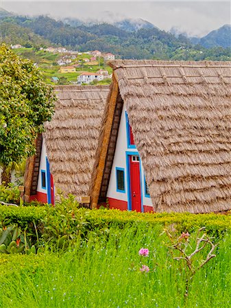 simsearch:841-03677204,k - Portugal, Madeira, Santana, Traditional Rural House Stockbilder - Lizenzpflichtiges, Bildnummer: 862-08719345