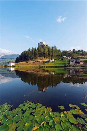 simsearch:862-06826273,k - Europe, Switzerland, Graubunden, Engadine, Scuol Tarasp, Scuol castle, (Schloss Tarasp) Foto de stock - Con derechos protegidos, Código: 862-08719601