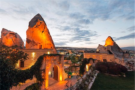 simsearch:700-05609600,k - Turkey, Central Anatolia, Cappadocia, Goreme, Cappadocia Cave Suites boutique hotel, Unesco World Heritage site Foto de stock - Con derechos protegidos, Código: 862-08719894