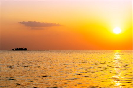 puesta del sol - South East Asia, Vietnam, Phu Quoc island Foto de stock - Con derechos protegidos, Código: 862-08720082