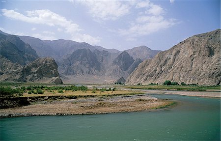 Afganistan, Dosti vallée. Paysage près de Bamiyan, Afghanistan central. Photographié en août 2000. Photographie de stock - Rights-Managed, Code: 862-03288390
