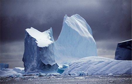 Grounded icebergs. Stock Photo - Rights-Managed, Code: 862-03288435