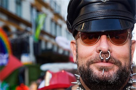 queer - Participant dans le Sydney Gay et Lesbian Mardi Gras Parade Photographie de stock - Rights-Managed, Code: 862-03288892