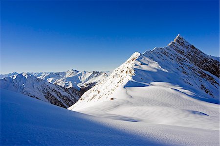 simsearch:862-03289237,k - Mayrhofen Ski Resort Hintertux Glacier Foto de stock - Con derechos protegidos, Código: 862-03289234