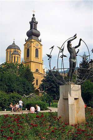 New Serbian Orthodox Church Multicultural Monument 1997 Foto de stock - Con derechos protegidos, Código: 862-03289498