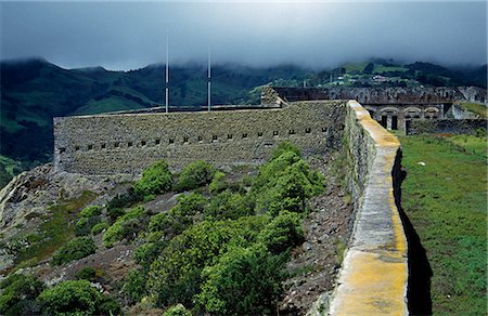 st helena - Sainte-Hélène, Jamestown. Fort élevé de Knoll. Photographie de stock - Rights-Managed, Code: 862-03354554