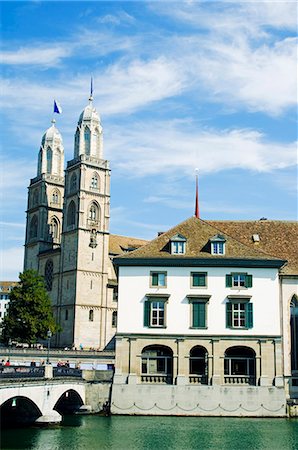 Grossmunster Cathedral on the Limmat River,Zurich,Switzerland Foto de stock - Con derechos protegidos, Código: 862-03354731