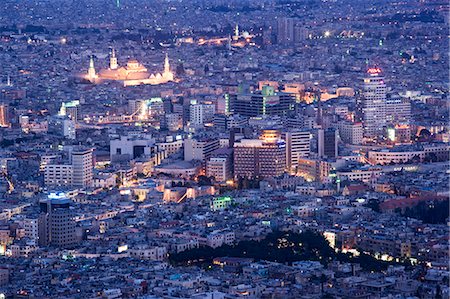 syrier - View over central Damascus at dusk,Syria Foto de stock - Con derechos protegidos, Código: 862-03354888