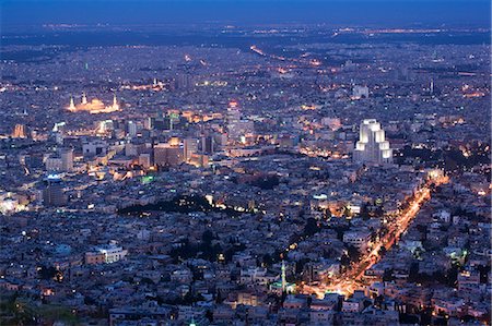View over central Damascus at dusk,Syria Stock Photo - Rights-Managed, Code: 862-03354889