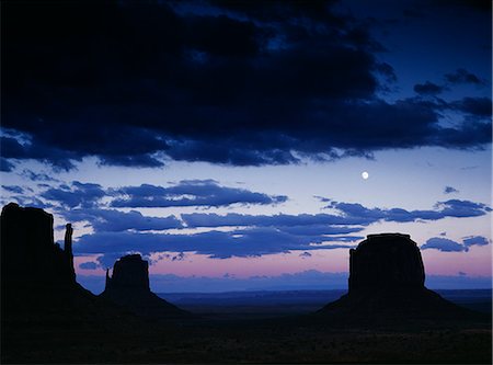 reserva indígena navajo - Sunset over The Mittens Foto de stock - Con derechos protegidos, Código: 862-03355558
