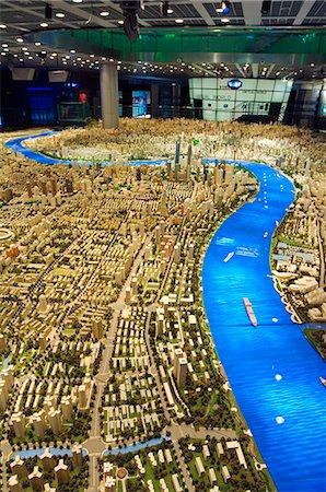 shanghai tower - China,Shanghai. Shanghai Urban Planning and Expo 2010 Exhibition Hall - scale plan of the Shanghai of the future. Foto de stock - Con derechos protegidos, Código: 862-03351254