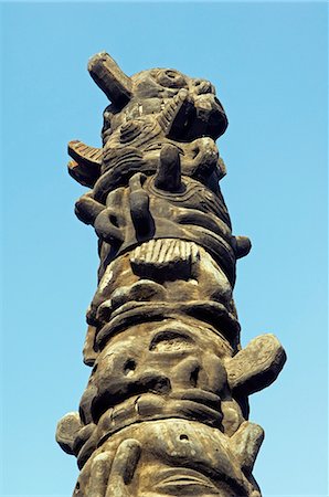 simsearch:862-03351382,k - China,Beijing. A totem pole at the cultural village in the Olympic Park area. Stock Photo - Rights-Managed, Code: 862-03351323