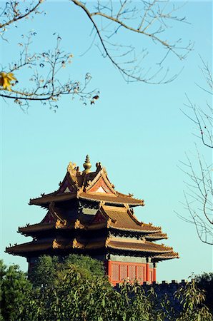 simsearch:862-03351401,k - China, Peking. Ein Wachturm an der Wand des Palastmuseums Verbotene Stadt. Stockbilder - Lizenzpflichtiges, Bildnummer: 862-03351396