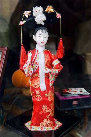 simsearch:862-03351725,k - China,Beijing. Qing Dynasty costumed doll. Stock Photo - Rights-Managed, Code: 862-03351480