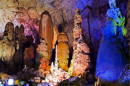 stalagmite - China,Guizhou Province,Zhijin Cave,the largest in China at 10 km long and 150 high Stock Photo - Rights-Managed, Code: 862-03351681