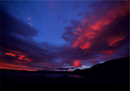 simsearch:862-03352074,k - Dawn over Lago Pehoe Foto de stock - Direito Controlado, Número: 862-03352077