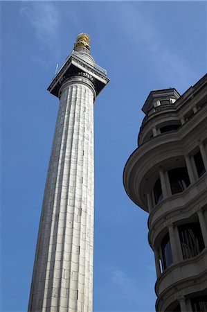 The Monument,designed by Sir Christpher Wren in memory of the Great Fire of London in 1666. Stock Photo - Rights-Managed, Code: 862-03353144