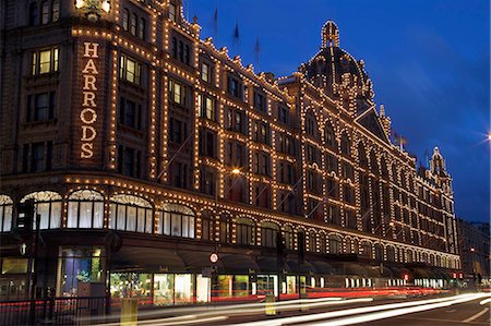 Harrods in Knightsbridge,perhaps the most famous department store in the world. Stock Photo - Rights-Managed, Code: 862-03353171