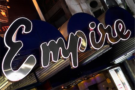 The Empire cinema in Leicester Square,the heart of the West End. Foto de stock - Direito Controlado, Número: 862-03353173