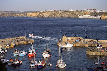 english ports - Fishing boats in Newquay harbour at high tide. Stock Photo - Rights-Managed, Code: 862-03353229