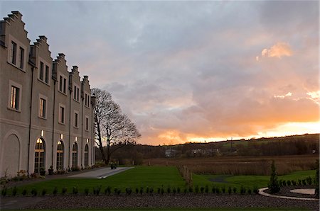 enniskillen - Northern Ireland,Fermanagh,Enniskillen. The front of the Lough Erne Golf Resort at dusk. Stock Photo - Rights-Managed, Code: 862-03353411