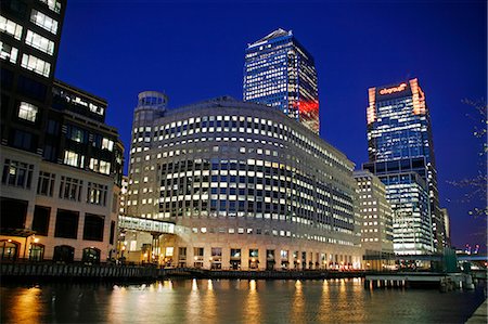 docklands - England,London. Canary Wharf. Foto de stock - Con derechos protegidos, Código: 862-03353552