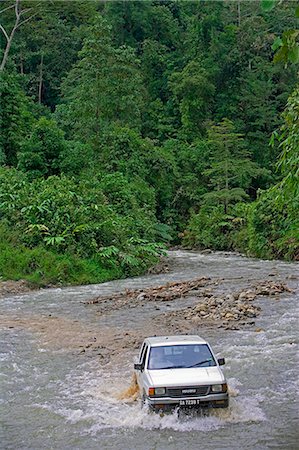 Cross country driving in the Crocker Range of Sabah,Borneo Foto de stock - Con derechos protegidos, Código: 862-03364327