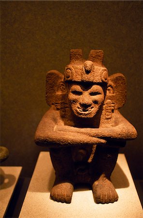 simsearch:862-03712887,k - Exhibit in the pre-Hispanic display of the Museum of Anthropology. Stock Photo - Rights-Managed, Code: 862-03364376