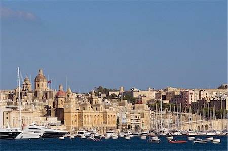 Malta,Valletta. View of Vittoriosa and the Church of St Lawrence across Valletta's Grand Harbour. Stock Photo - Rights-Managed, Code: 862-03364494