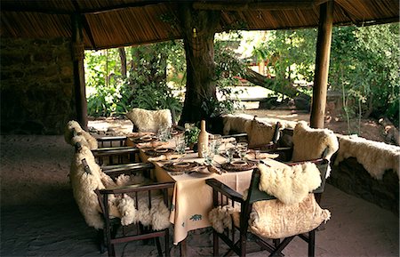 simsearch:862-03437947,k - Kitich Camp - tente du Mess Photographie de stock - Rights-Managed, Code: 862-03366365