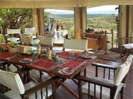 simsearch:862-03366657,k - The dining tent of Ol Seki tented camp in Masai Mara Game Reserve,Kenya Fotografie stock - Rights-Managed, Codice: 862-03366657