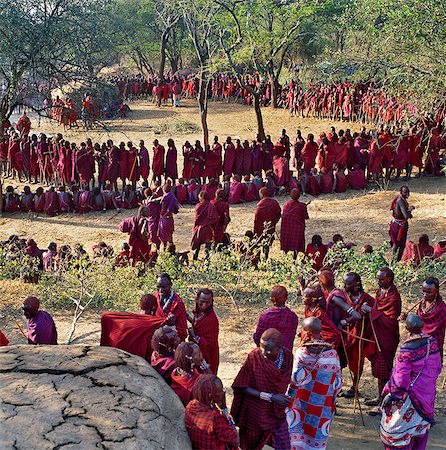 Africa,Kenya,Kajiado District,Ol doinyo Orok. A large gathering of Maasai warriors during an Eunoto ceremony when the warriors become junior elders and thenceforth are permitted to marry. Stock Photo - Rights-Managed, Code: 862-03366856