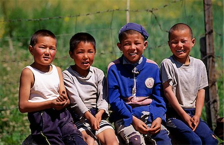 Kyrgyzstan,Chayek,Jumgal. Kyrgyz children. Stock Photo - Rights-Managed, Code: 862-03367042