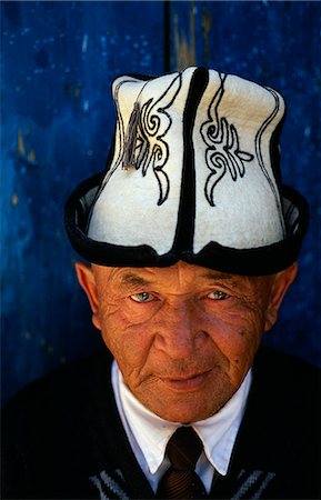 Kyrgyzstan,Kochkor. Kyrgyz man wearing a traditional felt Kalpak. Stock Photo - Rights-Managed, Code: 862-03367043