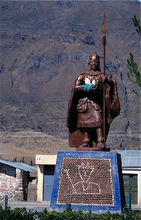 Peru,Colca Canyon,Madrigal,Statue of Mayta Capac,the Inca who conquered the Colca Valley Foto de stock - Con derechos protegidos, Código: 862-03360443